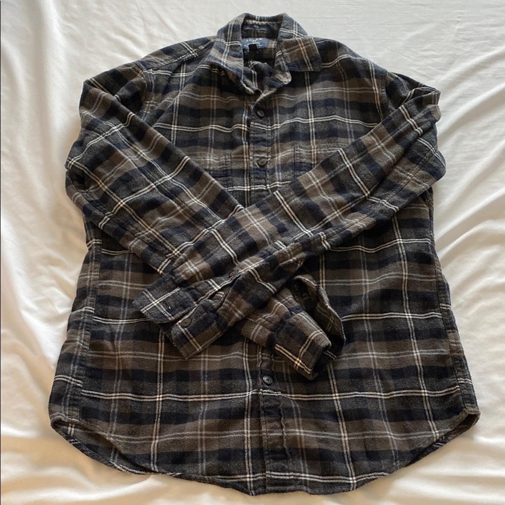 J. Crew Men’s Slim Flannel button down shirt